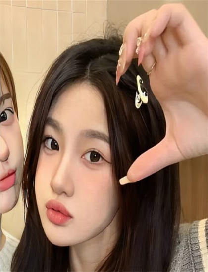 《一根木头第2季》历史背景关联：时代特征与历史意义艺术分析